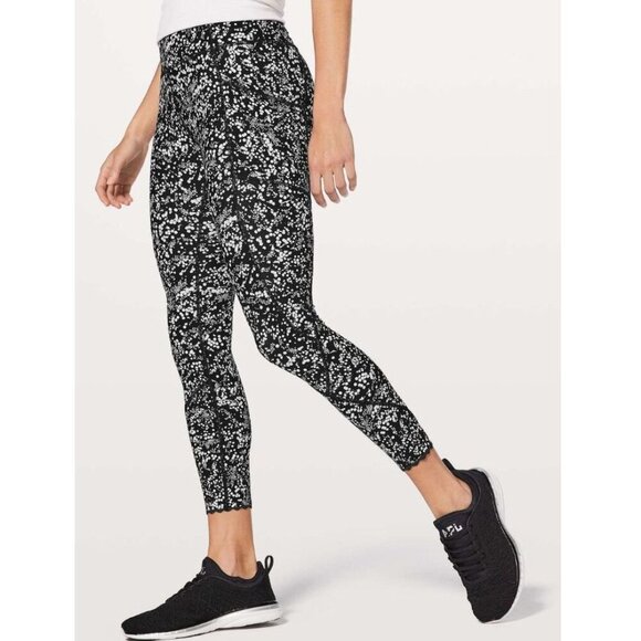 Lululemon Tight Stuff Tight II *25" Chirasu Black-sz 6 - Picture 5 of 11